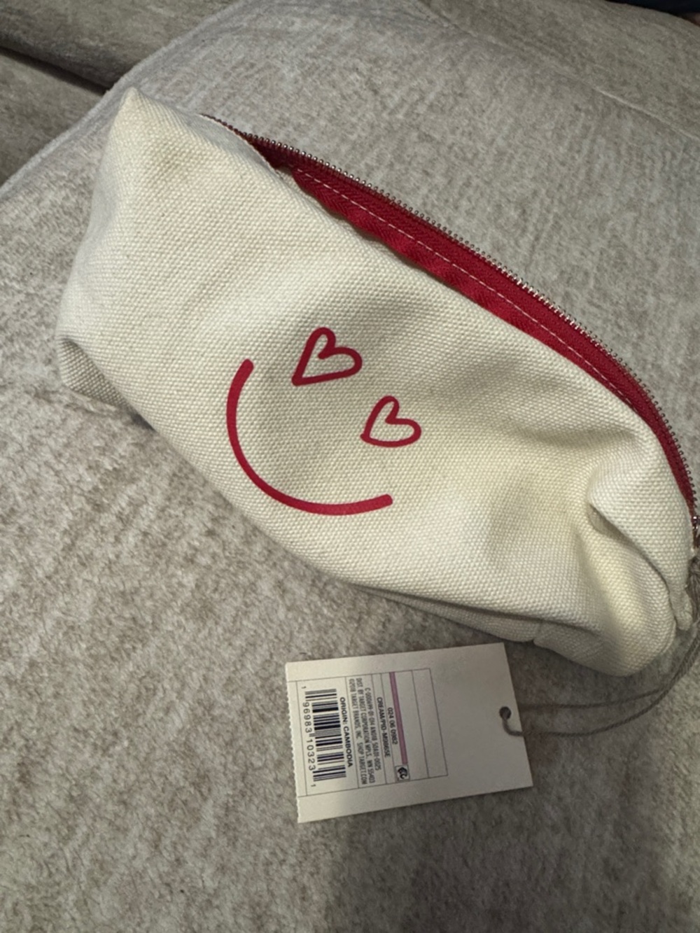Canvas Heart-Eyes Cosmetic Pouch in Ivory and Red